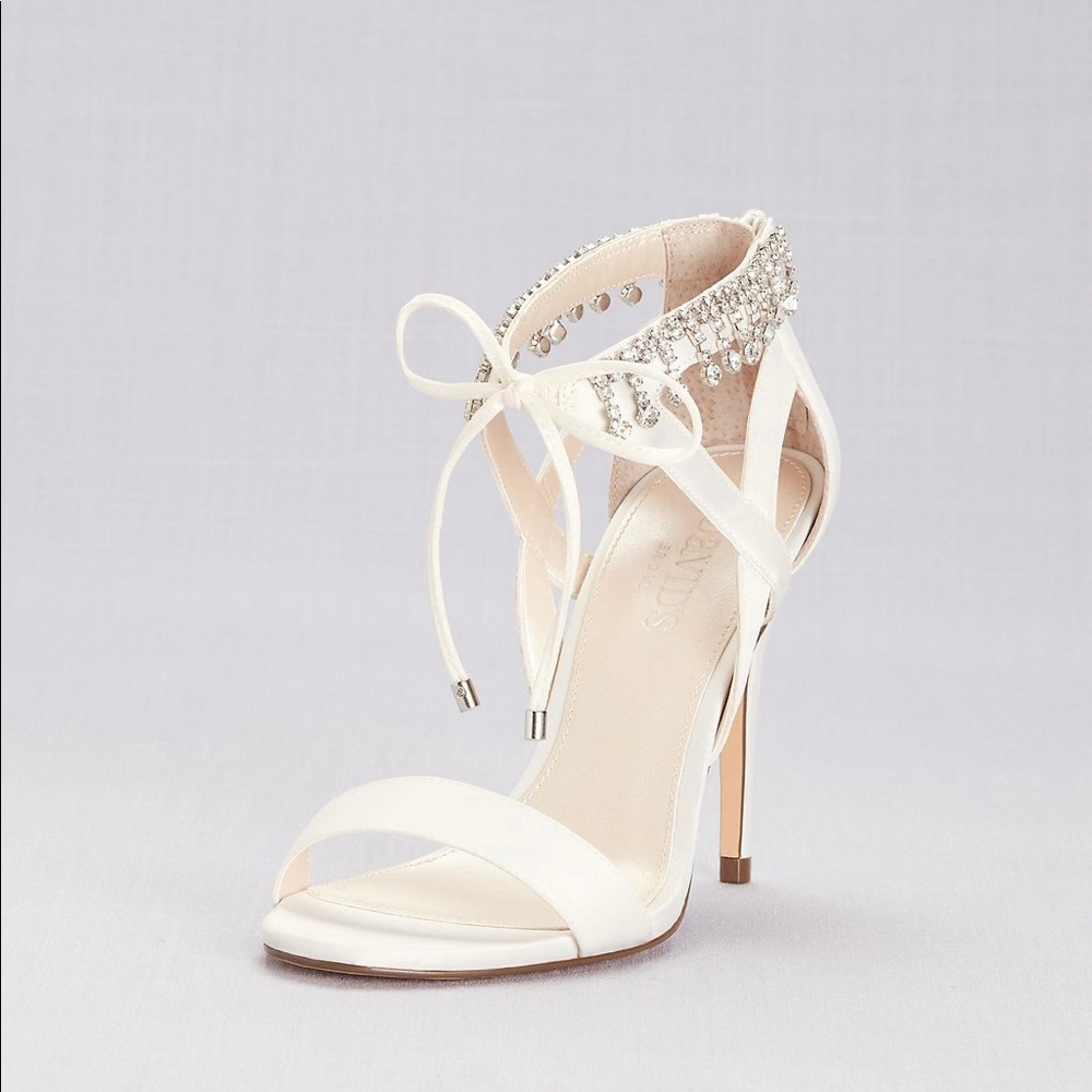 NWT - Ivory Satin Heels with Ankle Tie & Rhinestone Accent - Size 9